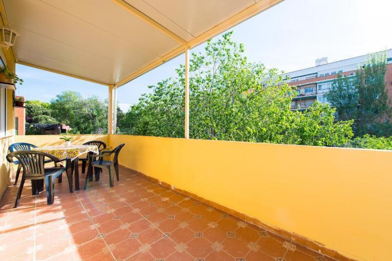 Apartamento Departamento Valera Madrid Exterior foto